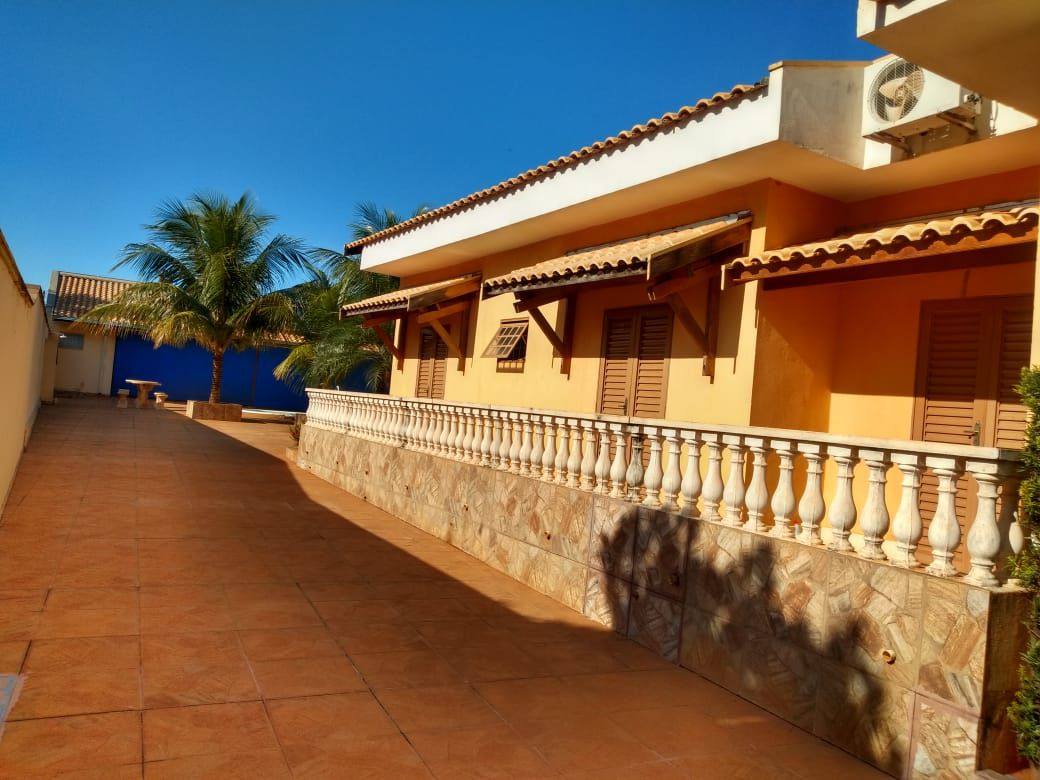 Casa em Condomínio